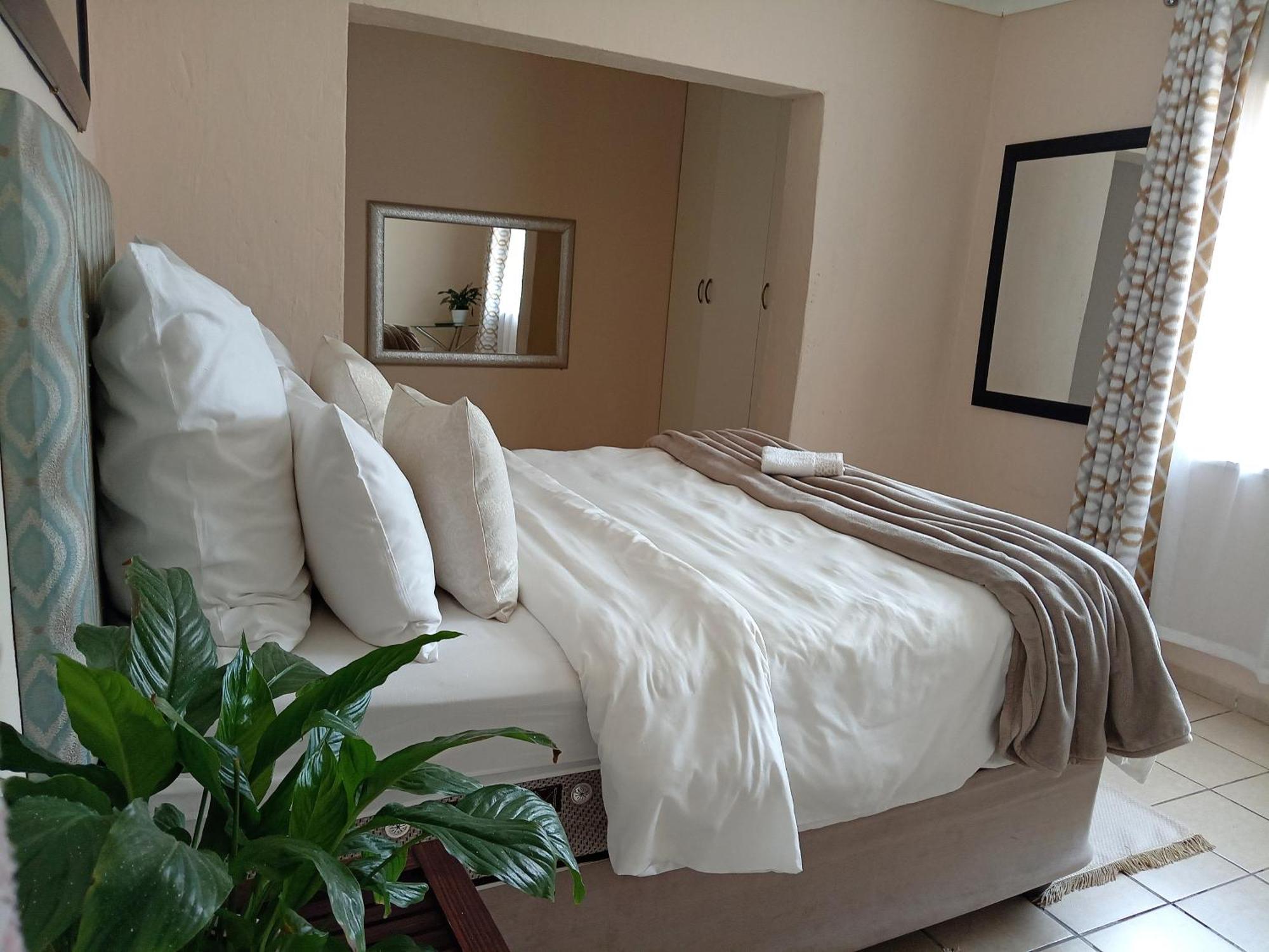 Olivia Pines Guesthouse Крюгерсдорп Экстерьер фото