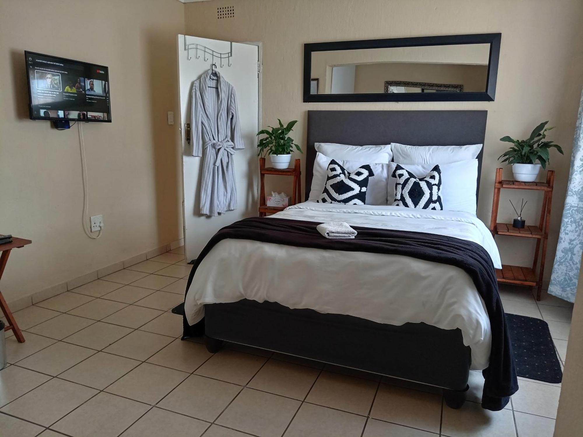 Olivia Pines Guesthouse Крюгерсдорп Экстерьер фото