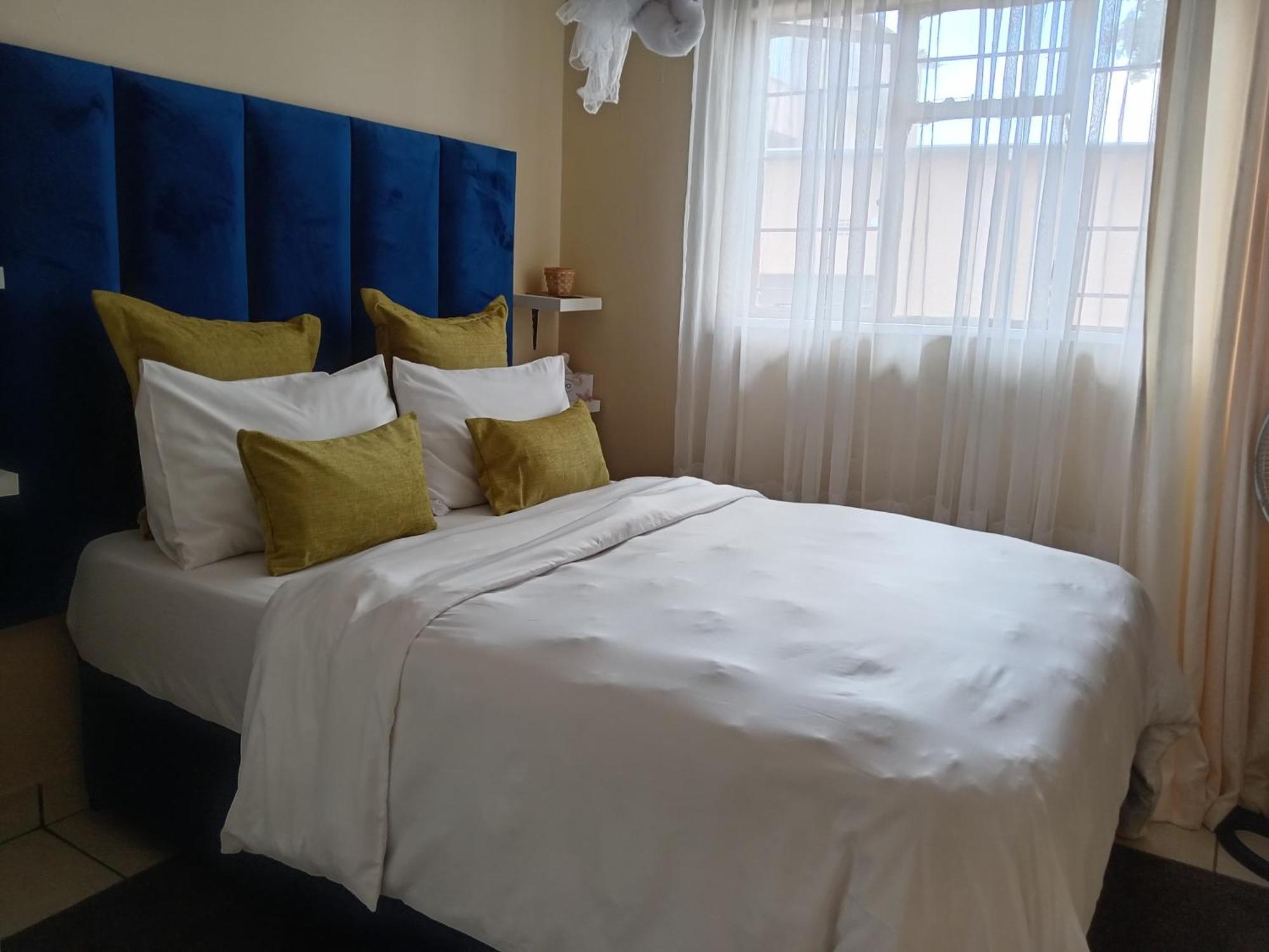 Olivia Pines Guesthouse Крюгерсдорп Экстерьер фото