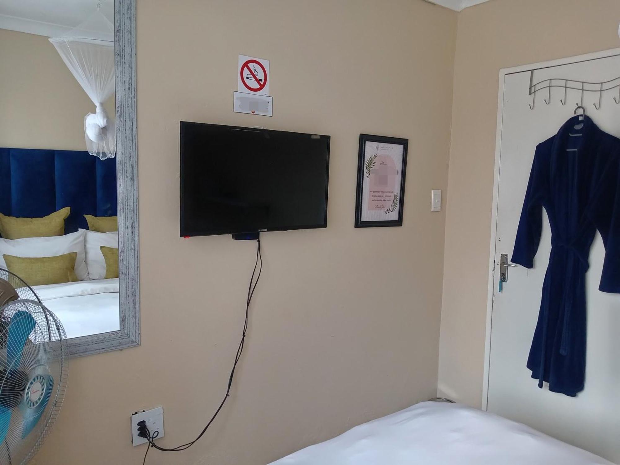 Olivia Pines Guesthouse Крюгерсдорп Экстерьер фото